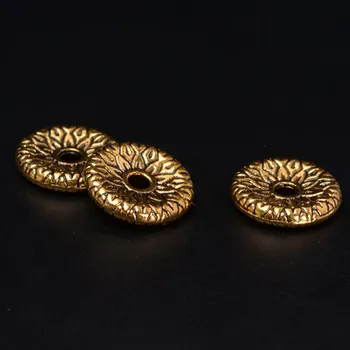 100 STK 12mm Vintage Metal-Legering, Antik Guld-farve Runde Spacer Perler Nepal Skåret Hul Perler Til smykkefremstilling 382bz