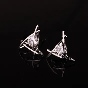 2016 Nye Hot Mode udsøgt trekant piercing stud zircon øre stud øreringe kvindelige gaver gratis fragt