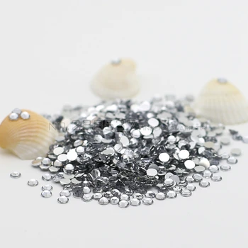2017 Fingre Skarp Spids 1000pcs Nye Ore sølv farve 14-sidet Harpiks 2mm Runde Mode Populære Dekorative Søm DIY Diamant SS6 Z01