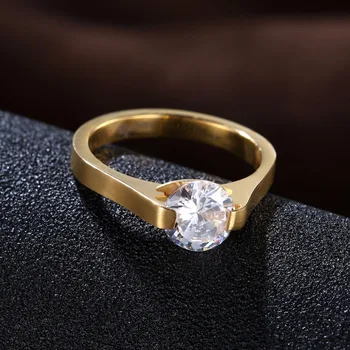2017 Nye Trendy CZ Solitaire Ringe med 0,75 CT AAA Zircon Engagement Ring, Guld-Farve Rustfrit Titanium Stål Kvindelige Bryllup Smykker