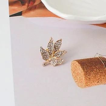 2018 Vintage Maple Leaf Manchetknapper luksuriøse Rhinestone Pins Udsøgt Krave Ben For Mand af Mode &Kvinder Tilbehør Manchetknapper