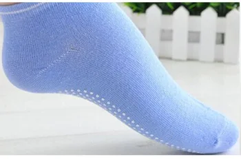 5 par /Masse Yoga-sokker, four seasons trænings-og sokker, Kvindelige åndbar, svedig, anti slip, kvindelige professionelle yoga-sokker, bomuld