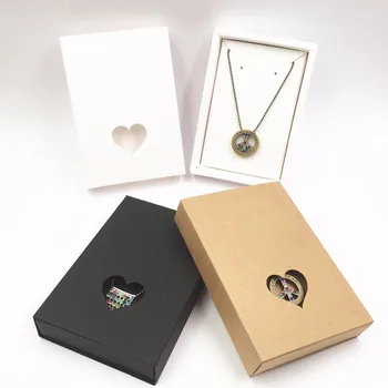 50set Elsker Smykker, gaveæsker Kraftpapir Halskæde/Øreringe/Tilbehør Display Box Heart Hule Kreative smykker display box