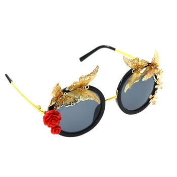 Barok Prægede Blomster Butterfly Solbriller Kvinder Personlig Retro Asymmetrisk Runde Solbrille Luksus Sommer Strand Brillerne