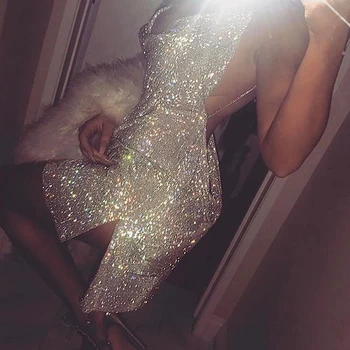 Beachapche kendte sexet kjole sparkly halterneck backless metal paillet kjoler Kendall Jenner ' s 21 års Fødselsdag Udstyr 2018