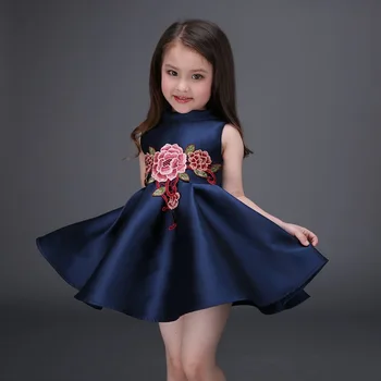 Broderet Blomst Piger Dress Bomuld Prinsesse Navy Blå Afslappet Bolden Kjole for Kids Tøj vestidos infantis størrelse 100-160