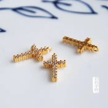 Engros 5 pc ' er/masse guld farve charms på tværs af cz sten indlejret smykker at gøre håndværk resultater DIY for kvinder