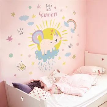 Farverige Rainbow Unicorn Dronning Wall Stickers Til børneværelset Piger Soveværelse Vindue Børnehave Indretning Fødselsdag Gave