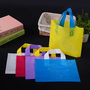 Hot Salg Multi farver 25*20 Engros 50stk børns tøjet indkøbsposer af Plast Gave Poser tøj, tasker