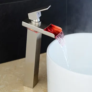 Håndvask Armatur Krom Dæk Kontrolleret Temperatur, Badeværelse Sink Faucet-Vandfald LED Lys, El-Kran Mixer Vand Tryk på VENSTRE-16806