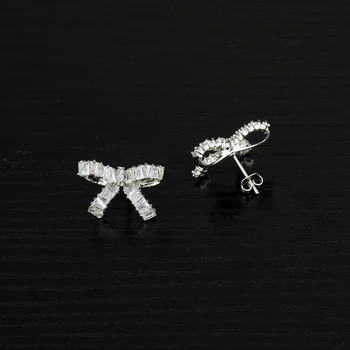 Koreansk Stil Crystal Butterfly Øreringe Stud Fine Bånd Bowknot Øreringe Til Kvinder Bryllup Smykker Tilbehør Pendientes