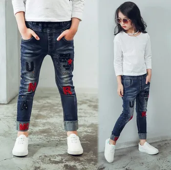 Kvindelige barn jeans 2018 forår og efterår broderi brev børn bukser piger casual bukser
