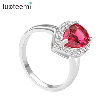 LUOTEEMI Hot Sell Fire Farve Option Vand Drop Form Cubic Zirconia Krystal Ring for et Engagement Valentine ' s Day Gave Engros