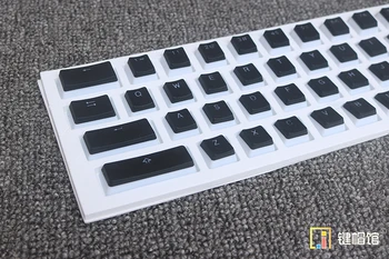 Mekaniske nøgler 104 nøgler dobbelt shot PBT-baggrundsbelysning LED gennemsigtig OEM mekanisk tastatur keycap 104 PBT-baggrundsbelyst