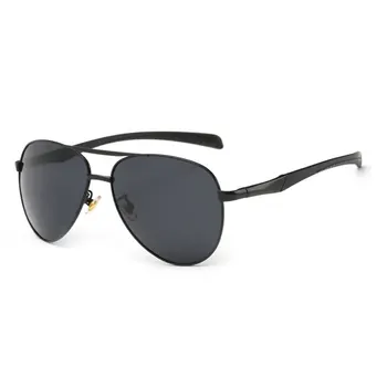 Mode Polariseret Mænd Pilot Solbriller P8075 Kørsel Solbriller UV400 for Mænd Sunwear Stilfulde solbriller Spejl Belægning