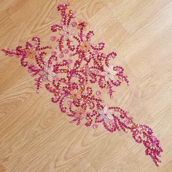 Noble Beaded Krystal Rose Red AB Sy på RhinestonesBeads Applique Patches Syning for DIY Bryllup Kjole Trim 30x60cm (Pink)