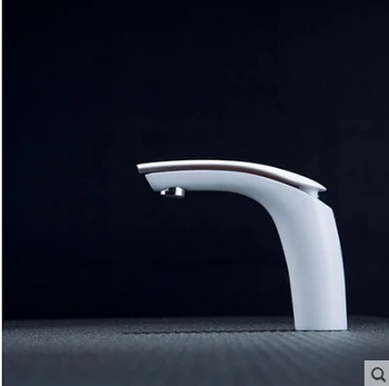 Ny Hot sell Messing Bagning finish badeværelse håndvask Hane / Mode 12 Farver, Varmt og Koldt Vand blandingsbatteri Hvid tryk Håndvaskarmatur
