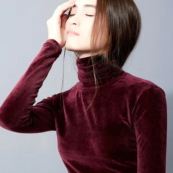 Nye 2018 Foråret Efteråret Kvinder High Fashion Europa Slank Rullekrave Velvet Vin Rød Vintage Under Shirts FemaleT Shirt Engros