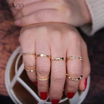 Nye Mode, Enkel Charme Smykker Guld 7pcs / set Geometriske Trekant Pilen Stribet Krystal Rhinestone Finger-Ring Sæt Til Kvinder
