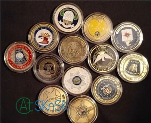 Nyhed håndværk farverige mønter samleobjekter 13 modeller Saint Michael Forener stater Insititutions FBI/DOJ/CIA udfordring mønter album