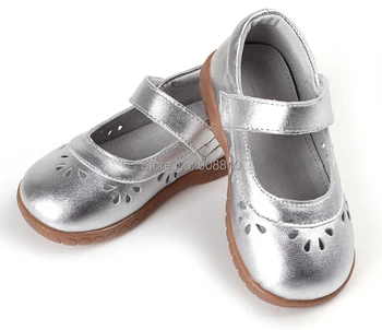 Piger sko læder sølv mary jane bløde toddler sko blomst udskæringer til forår sommer efterår til bryllup blomst små børn