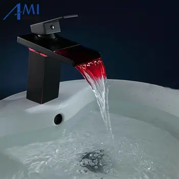 Sort Vand-Drevne LED Armatur Badeværelse Håndvask Hane Messing blandingsbatteri Vandfald Vandhaner Varm Kold Kran Bassin Tryk