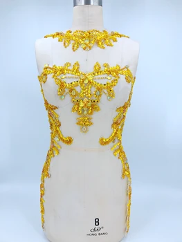 Sy på golden rhinestones applikeret på mesh håndlavet krystal trim patches til kjole tilbehør 60*43 cm