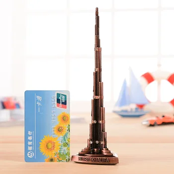Verdens højeste bygning Burj Khalifa Tower Model med Ord Bronze Tower Figur Miniaturer Hjem Dekoration gaver semi-ædle Vintage håndværk