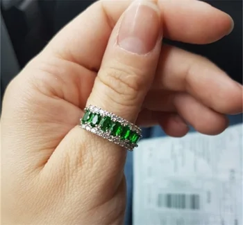 YINHED Nye Mode Naturlige Grønne AAA Crystal Zircon 925 Sølv Ringe for Kvinder Luksus Smykker Bryllup Fingerringe XMJ501